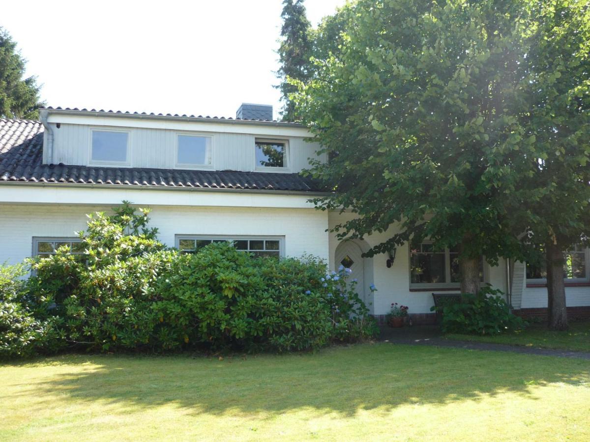 Eggers - Gemuetliche Ferienwohnung Im Erdgeschoss Wallsbull Exteriör bild